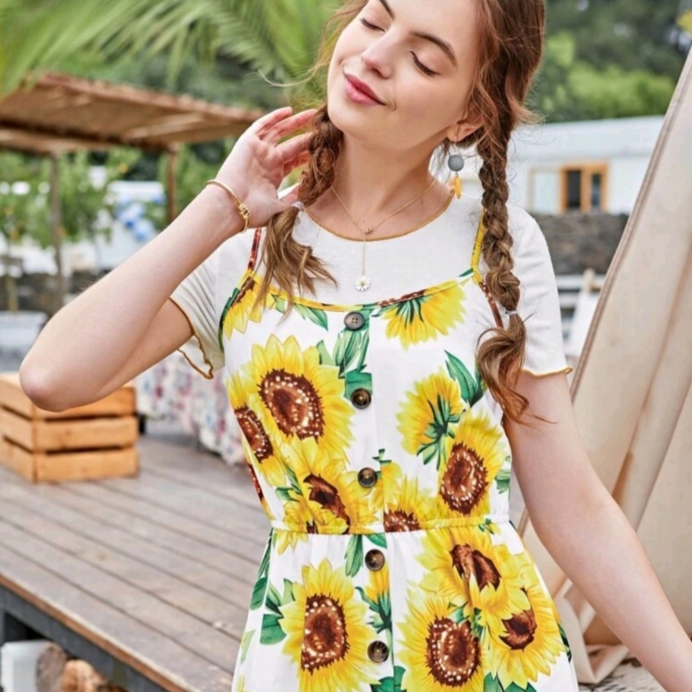 Contrast Binding Tee & Sunflower Print Chiffon Cami Dress